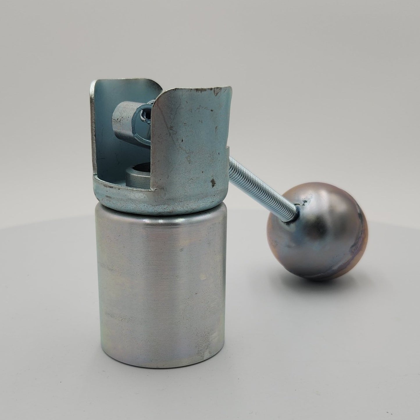 203688 Low Level Shut off Valve