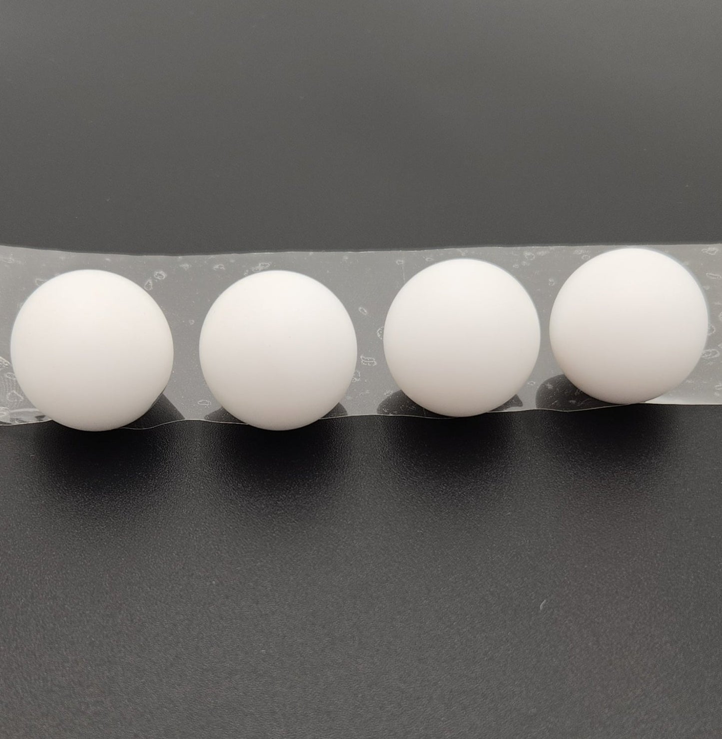 833233 KIT, BALLS, POLY CF-30