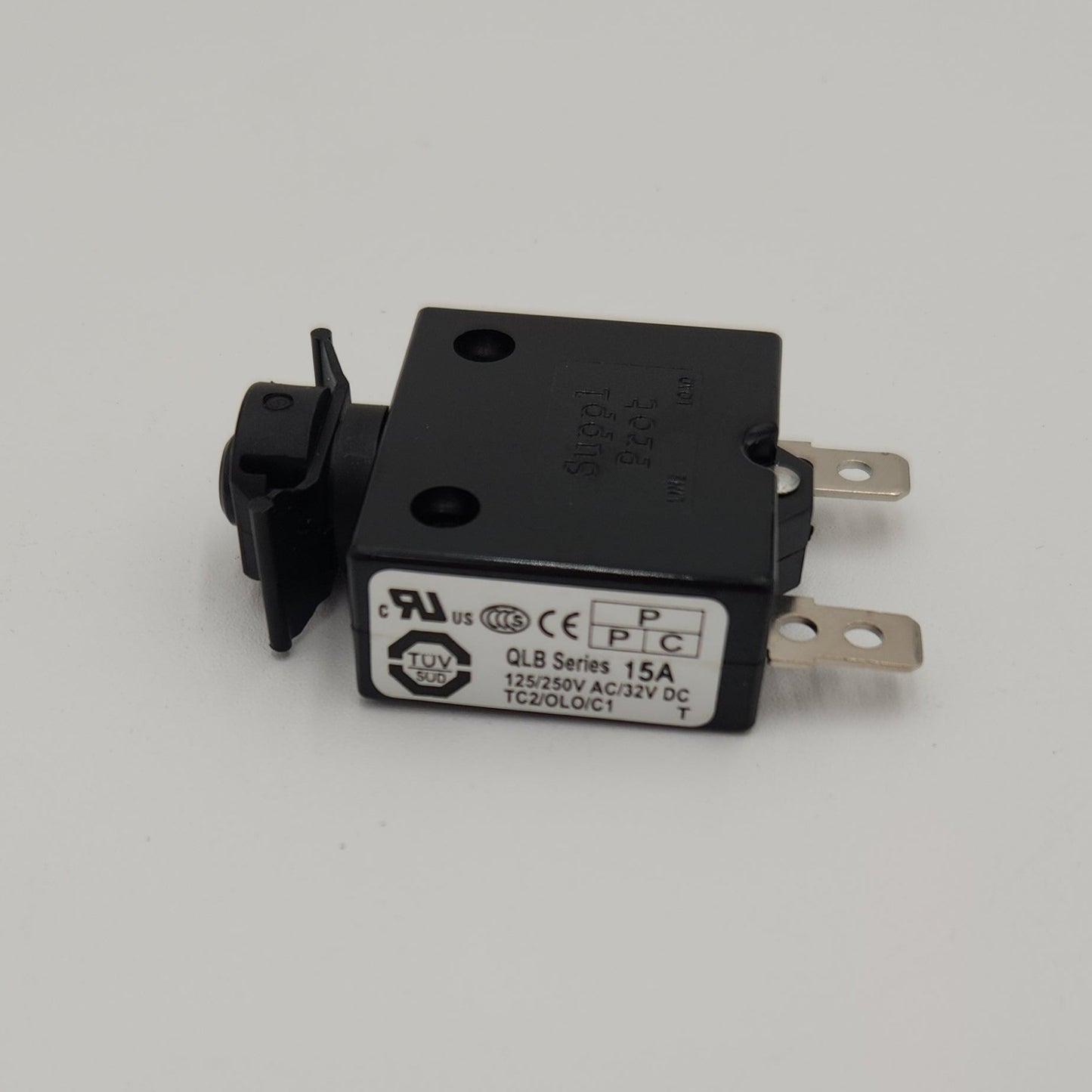 RA17549 15 Amp Breaker